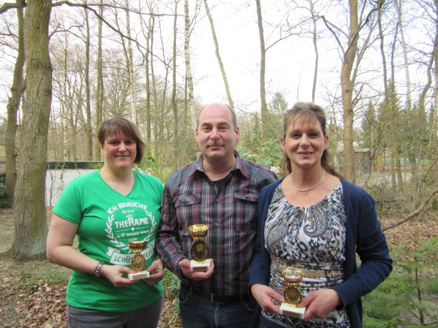 v.l. Bianca Bruns, Ralph Müller und Petra Hesse